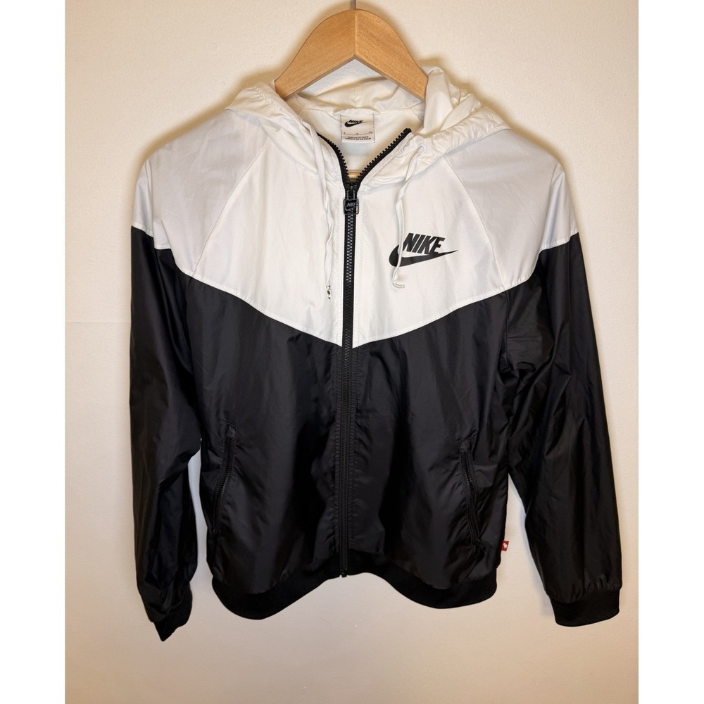 Nike Windrunner Jacket Mens Small Black White Hooded Full Zip Windbreaker